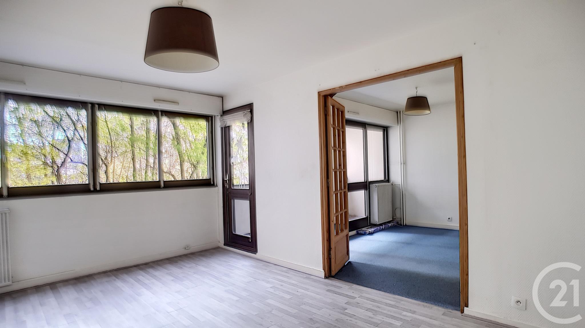 Appartement F3 à vendre - 3 pièces - 65 m2 - CRETEIL - 94 - ILE-DE-FRANCE