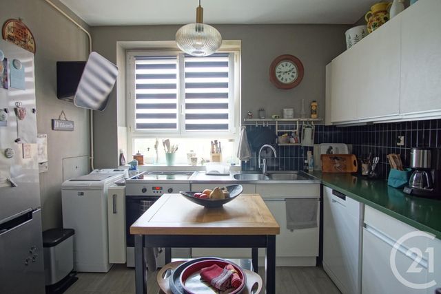 Afficher la photo en grand Appartement F3 à vendre - 3 pièces - 70.44 m2 - CRETEIL - 94 - ILE-DE-FRANCE - Century 21 Acv