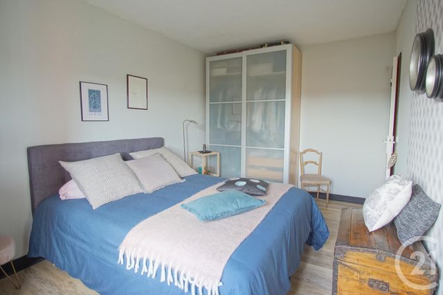 Afficher la photo en grand Appartement F3 à vendre - 3 pièces - 70.44 m2 - CRETEIL - 94 - ILE-DE-FRANCE - Century 21 Acv