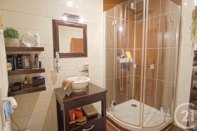 Afficher la photo en grand Appartement F3 à vendre - 3 pièces - 70.44 m2 - CRETEIL - 94 - ILE-DE-FRANCE - Century 21 Acv