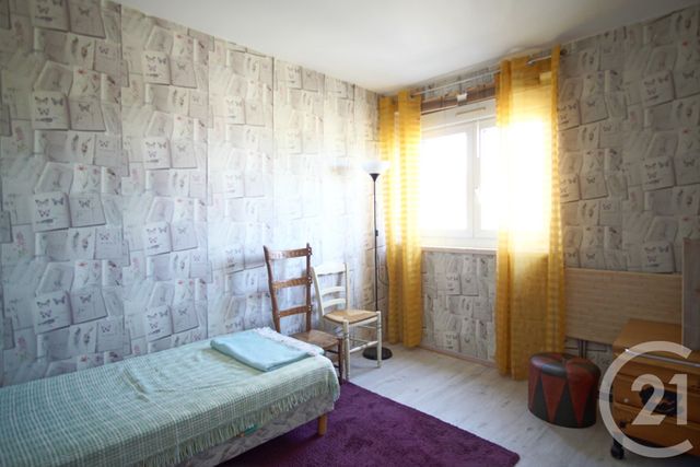 Afficher la photo en grand Appartement F3 à vendre - 3 pièces - 56.59 m2 - CRETEIL - 94 - ILE-DE-FRANCE - Century 21 Acv