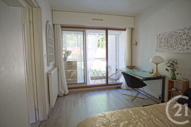 Afficher la photo en grand Appartement F3 à vendre - 3 pièces - 76.61 m2 - CRETEIL - 94 - ILE-DE-FRANCE - Century 21 Acv