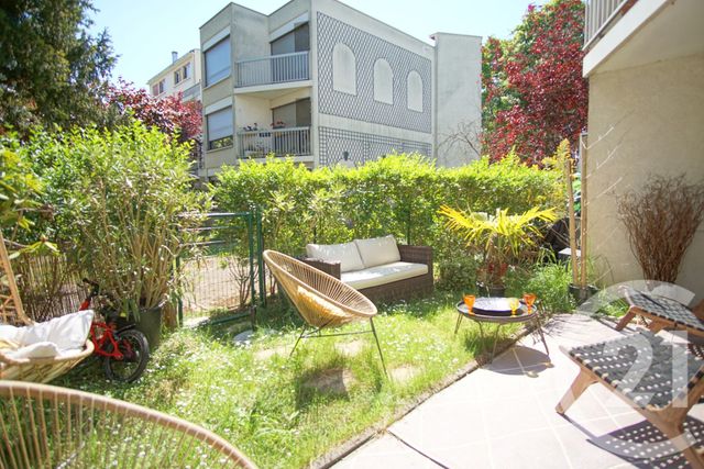 Afficher la photo en grand Appartement F3 à vendre - 3 pièces - 76.61 m2 - CRETEIL - 94 - ILE-DE-FRANCE - Century 21 Acv