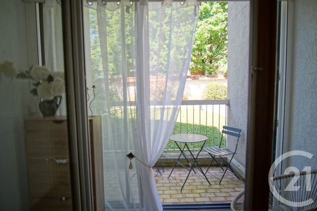 Afficher la photo en grand Appartement F3 à vendre - 3 pièces - 76.61 m2 - CRETEIL - 94 - ILE-DE-FRANCE - Century 21 Acv