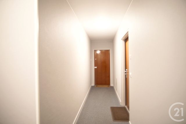 Appartement F2 à vendre - 2 pièces - 47.5 m2 - CRETEIL - 94 - ILE-DE-FRANCE - Century 21 Acv