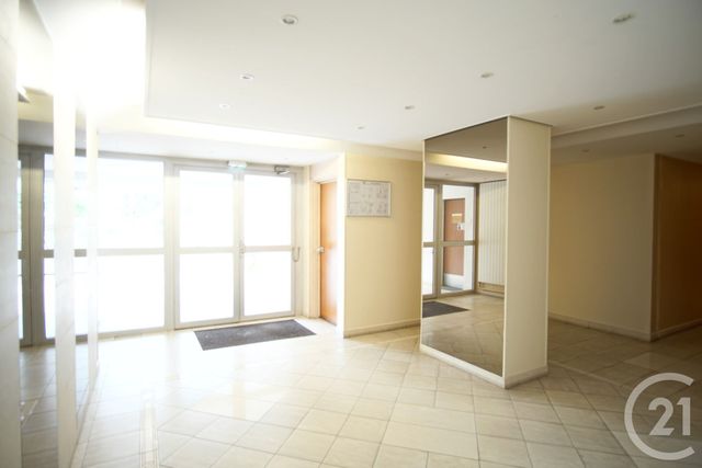 Appartement F2 à vendre - 2 pièces - 47.5 m2 - CRETEIL - 94 - ILE-DE-FRANCE - Century 21 Acv