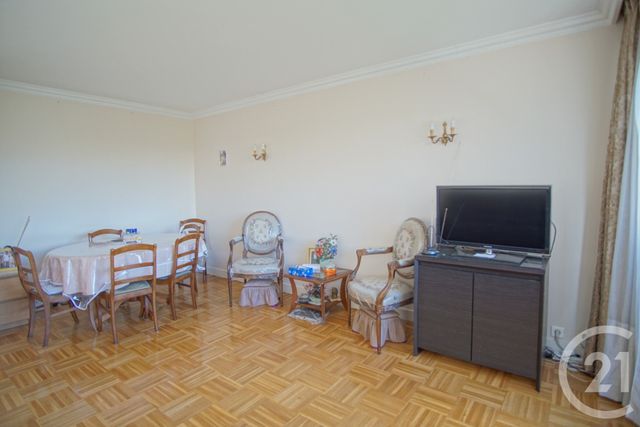 Appartement F2 à vendre - 2 pièces - 47.5 m2 - CRETEIL - 94 - ILE-DE-FRANCE - Century 21 Acv