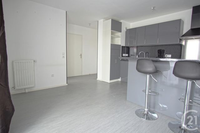 Appartement F2 à vendre - 2 pièces - 37.55 m2 - BONNEUIL SUR MARNE - 94 - ILE-DE-FRANCE - Century 21 Acv