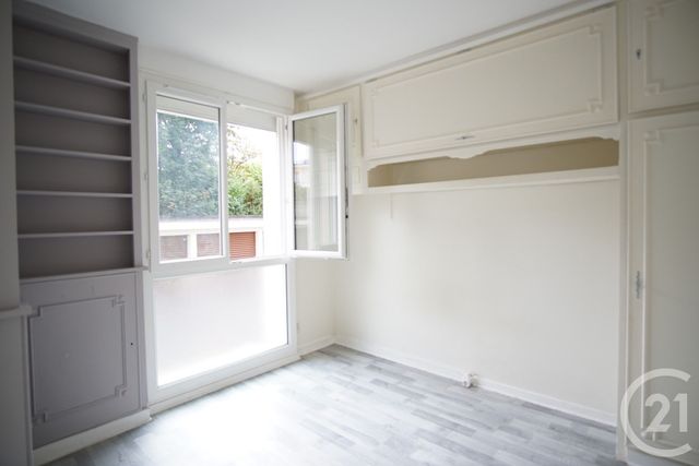 Afficher la photo en grand Appartement F2 à vendre - 2 pièces - 38.0 m2 - CRETEIL - 94 - ILE-DE-FRANCE - Century 21 Acv