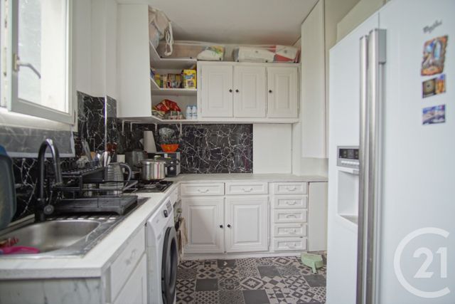 Afficher la photo en grand Appartement F3 à vendre - 3 pièces - 57.01 m2 - CRETEIL - 94 - ILE-DE-FRANCE - Century 21 Acv