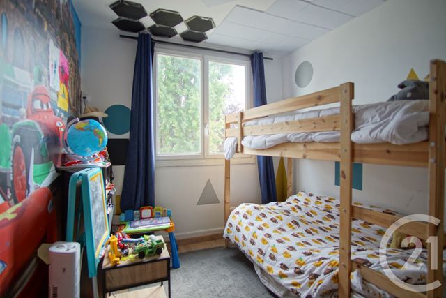 Afficher la photo en grand Appartement F3 à vendre - 3 pièces - 57.01 m2 - CRETEIL - 94 - ILE-DE-FRANCE - Century 21 Acv