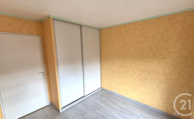 Appartement F4 à vendre - 4 pièces - 71.0 m2 - BONNEUIL SUR MARNE - 94 - ILE-DE-FRANCE - Century 21 Acv