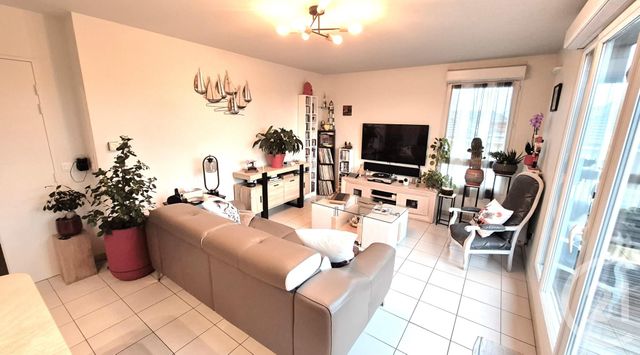Appartement F3 à vendre - 3 pièces - 68.0 m2 - CRETEIL - 94 - ILE-DE-FRANCE - Century 21 Acv