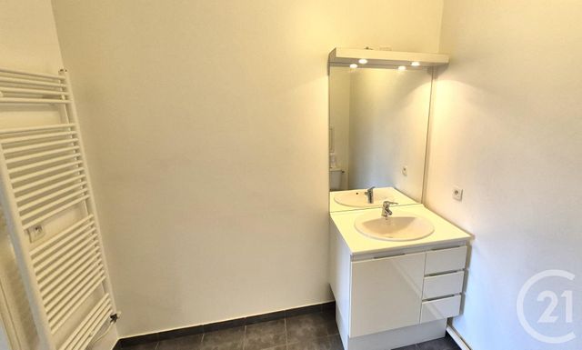 Appartement F2 à vendre - 2 pièces - 38.0 m2 - CRETEIL - 94 - ILE-DE-FRANCE - Century 21 Acv