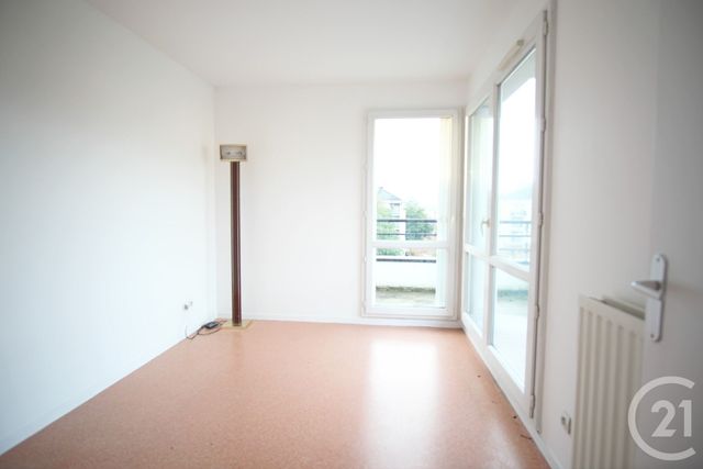 Appartement F4 à vendre - 4 pièces - 77.0 m2 - CRETEIL - 94 - ILE-DE-FRANCE - Century 21 Acv