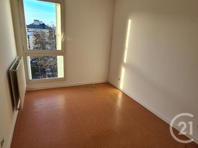 Appartement F4 à vendre - 4 pièces - 77.0 m2 - CRETEIL - 94 - ILE-DE-FRANCE - Century 21 Acv