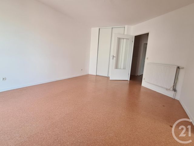Appartement F4 à vendre - 4 pièces - 77.0 m2 - CRETEIL - 94 - ILE-DE-FRANCE - Century 21 Acv