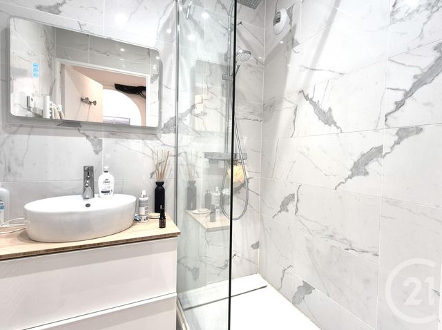 Appartement F2 à vendre - 2 pièces - 40.0 m2 - CRETEIL - 94 - ILE-DE-FRANCE - Century 21 Acv