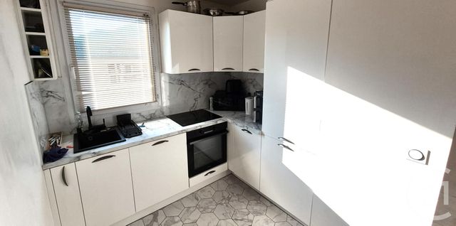 Appartement F2 à vendre - 2 pièces - 40.0 m2 - CRETEIL - 94 - ILE-DE-FRANCE - Century 21 Acv