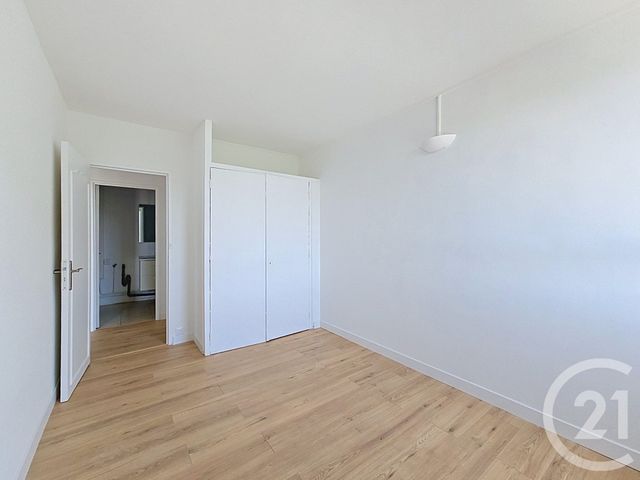 Appartement F3 à vendre - 3 pièces - 60.36 m2 - CRETEIL - 94 - ILE-DE-FRANCE - Century 21 Acv