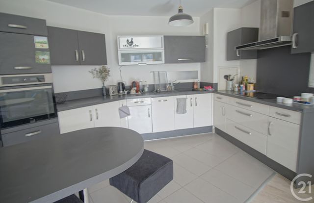 Appartement F2 à vendre - 2 pièces - 50.0 m2 - CRETEIL - 94 - ILE-DE-FRANCE - Century 21 Acv