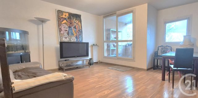 Appartement F3 à vendre - 3 pièces - 69.0 m2 - CRETEIL - 94 - ILE-DE-FRANCE - Century 21 Acv