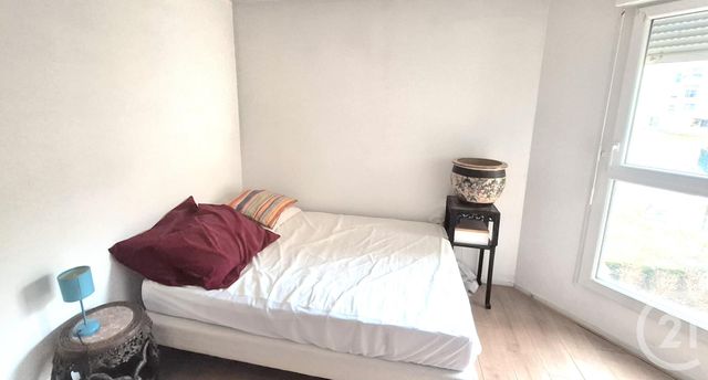 Appartement F3 à vendre - 3 pièces - 69.0 m2 - CRETEIL - 94 - ILE-DE-FRANCE - Century 21 Acv