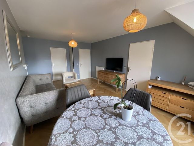 Appartement F3 à vendre - 3 pièces - 64.0 m2 - CRETEIL - 94 - ILE-DE-FRANCE - Century 21 Acv