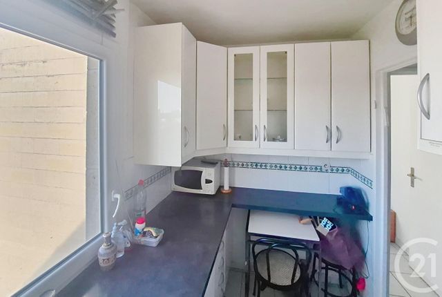 Appartement F2 à vendre - 2 pièces - 41.03 m2 - CRETEIL - 94 - ILE-DE-FRANCE - Century 21 Acv
