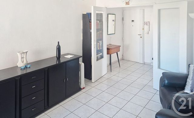 Appartement F2 à vendre - 2 pièces - 41.03 m2 - CRETEIL - 94 - ILE-DE-FRANCE - Century 21 Acv