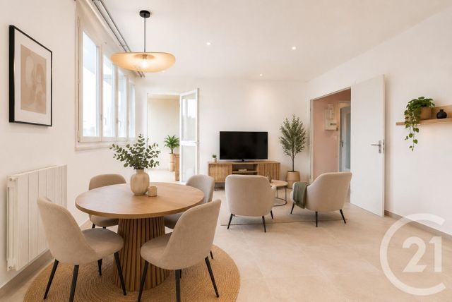 Appartement F4 à vendre - 4 pièces - 83.37 m2 - CRETEIL - 94 - ILE-DE-FRANCE - Century 21 Acv