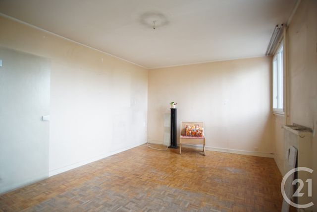 Appartement F4 à vendre - 4 pièces - 83.37 m2 - CRETEIL - 94 - ILE-DE-FRANCE - Century 21 Acv