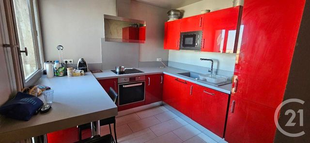 Appartement F3 à vendre - 3 pièces - 74.0 m2 - CRETEIL - 94 - ILE-DE-FRANCE - Century 21 Acv