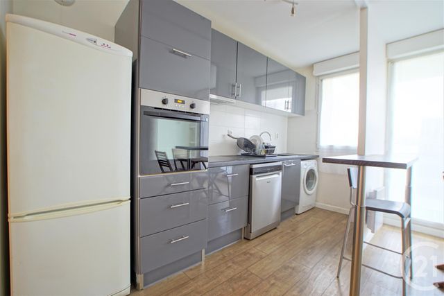 Appartement F2 à louer - 2 pièces - 44.75 m2 - CRETEIL - 94 - ILE-DE-FRANCE - Century 21 Acv