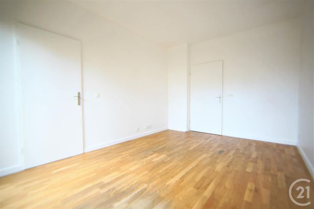 Appartement F1 à louer - 1 pièce - 30.36 m2 - CHOISY LE ROI - 94 - ILE-DE-FRANCE - Century 21 Acv