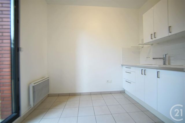 Appartement F1 à louer - 1 pièce - 30.36 m2 - CHOISY LE ROI - 94 - ILE-DE-FRANCE - Century 21 Acv