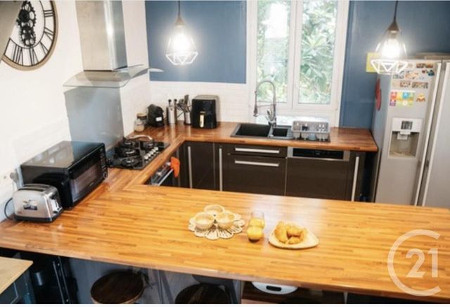 maison à louer - 3 pièces - 87.0 m2 - CHOISY LE ROI - 94 - ILE-DE-FRANCE - Century 21 Acv