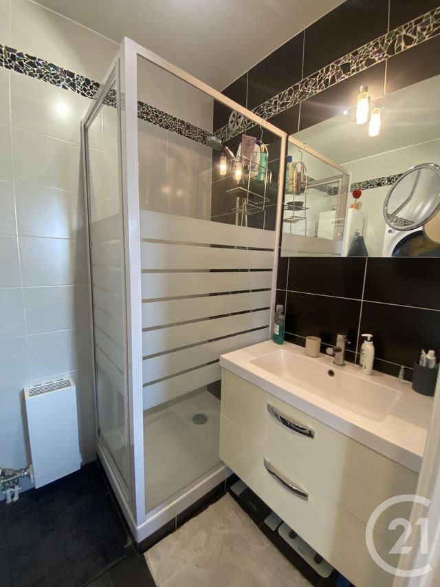 Appartement à vendre - 5 pièces - 116.68 m2 - CRETEIL - 94 - ILE-DE-FRANCE - Century 21 Acv