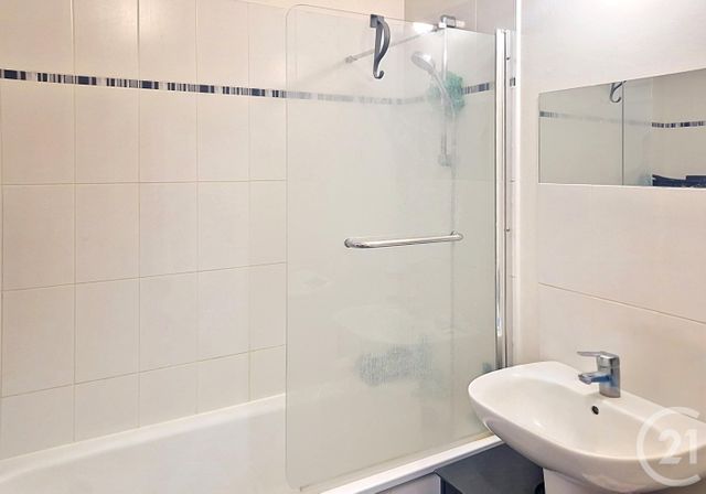 Appartement F1 à vendre - 1 pièce - 39.0 m2 - CRETEIL - 94 - ILE-DE-FRANCE - Century 21 Acv
