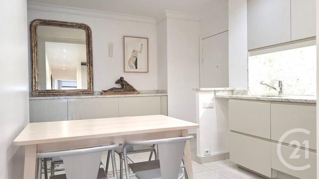 Appartement F5 à vendre - 5 pièces - 117.0 m2 - CRETEIL - 94 - ILE-DE-FRANCE - Century 21 Acv