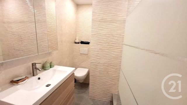 Appartement F5 à vendre - 5 pièces - 117.0 m2 - CRETEIL - 94 - ILE-DE-FRANCE - Century 21 Acv