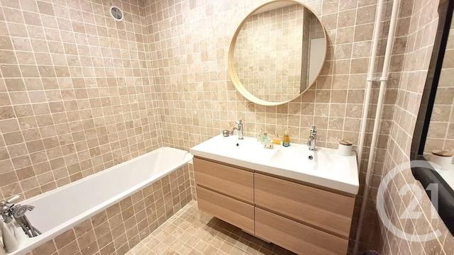 Appartement F5 à vendre - 5 pièces - 117.0 m2 - CRETEIL - 94 - ILE-DE-FRANCE - Century 21 Acv