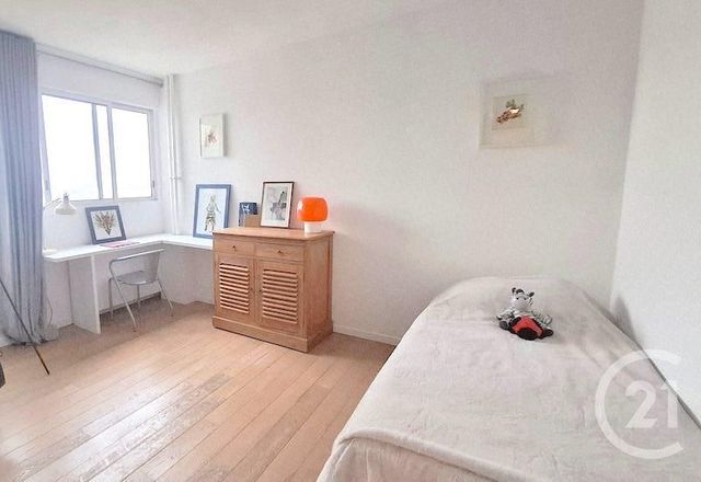 Appartement F5 à vendre - 5 pièces - 117.0 m2 - CRETEIL - 94 - ILE-DE-FRANCE - Century 21 Acv