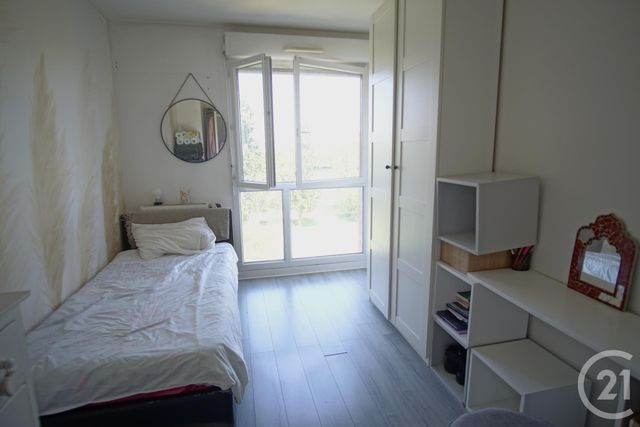 Appartement F5 à vendre - 5 pièces - 95.0 m2 - CRETEIL - 94 - ILE-DE-FRANCE - Century 21 Acv