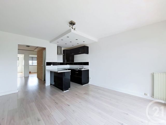 Appartement F2 à vendre - 3 pièces - 51.43 m2 - CRETEIL - 94 - ILE-DE-FRANCE - Century 21 Acv