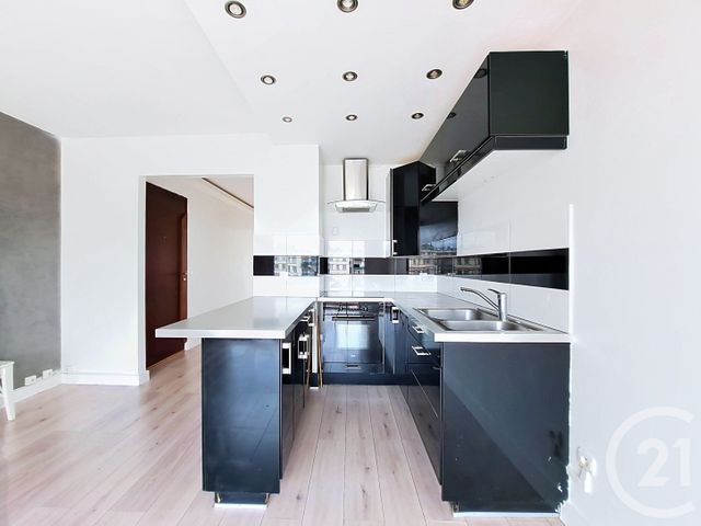 Appartement F2 à vendre - 3 pièces - 51.43 m2 - CRETEIL - 94 - ILE-DE-FRANCE - Century 21 Acv