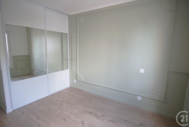 Appartement F4 à vendre - 4 pièces - 75.0 m2 - CRETEIL - 94 - ILE-DE-FRANCE - Century 21 Acv
