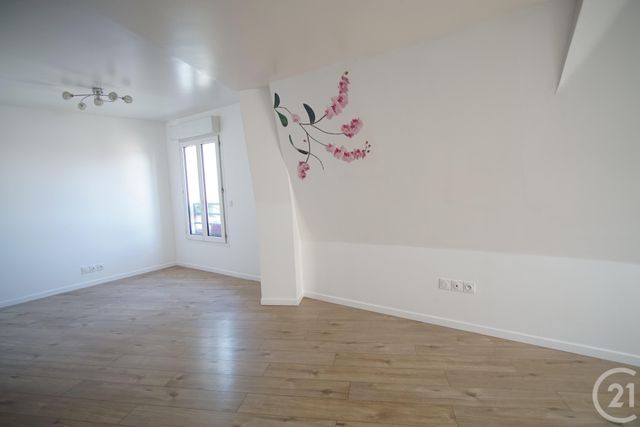 Appartement F4 à vendre - 4 pièces - 75.0 m2 - CRETEIL - 94 - ILE-DE-FRANCE - Century 21 Acv