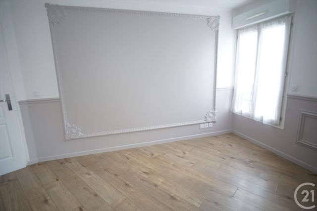 Appartement F4 à vendre - 4 pièces - 75.0 m2 - CRETEIL - 94 - ILE-DE-FRANCE - Century 21 Acv