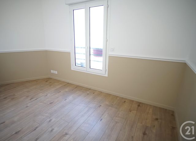 Appartement F4 à vendre - 4 pièces - 75.0 m2 - CRETEIL - 94 - ILE-DE-FRANCE - Century 21 Acv